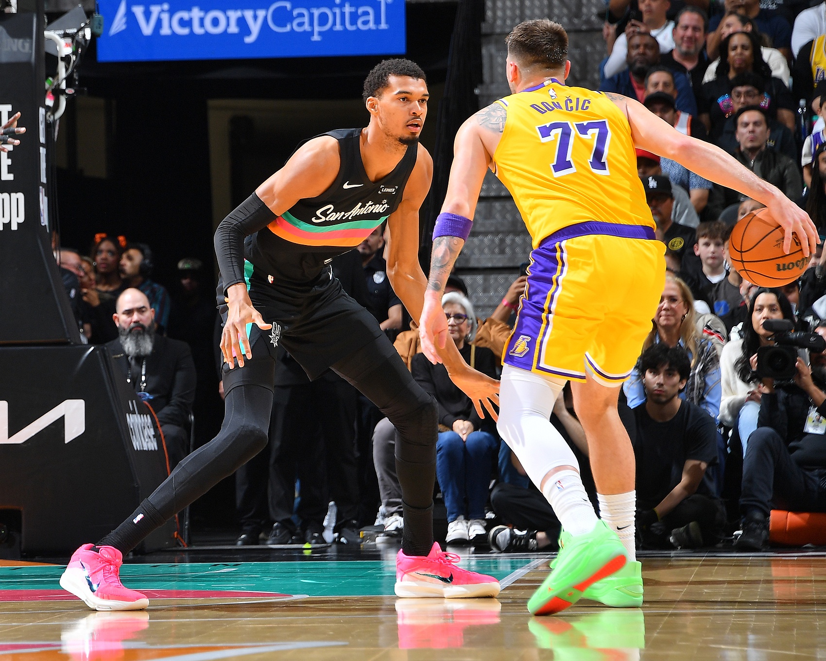 球哥:建队选文班亚马而非东契奇 关键球能力东契奇更强