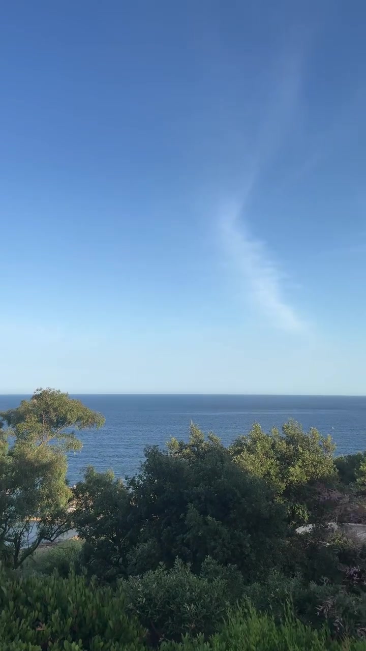 德拉香波特空降圣特罗佩 詹姆斯叫板“聚会结束论” 德拉香波特空降圣特罗佩 詹姆斯叫板“聚会结束论”