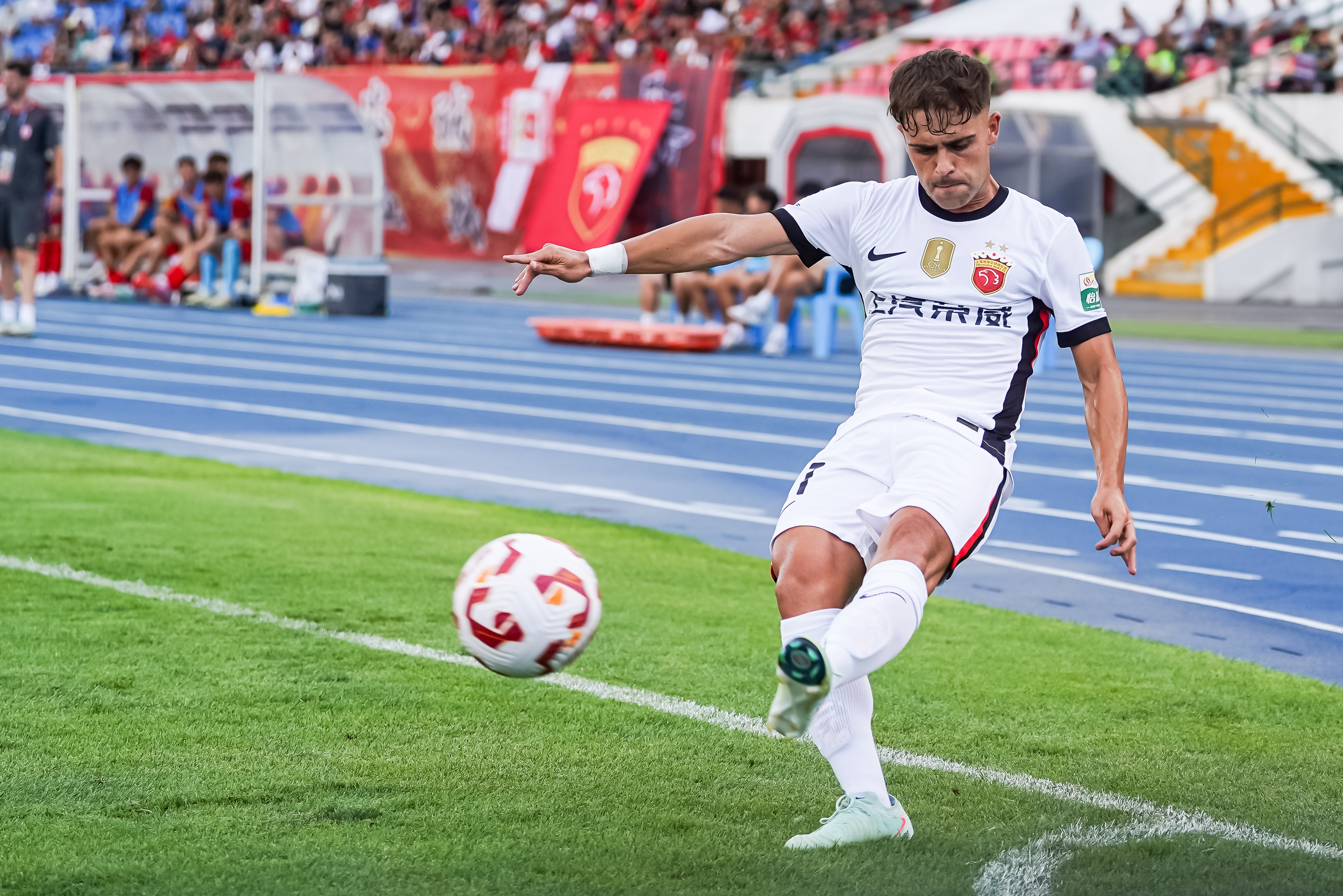 海港2-1河南外援观察:梅伦多适配度制胜,克劳德强硬回归 海港2-1河南外援观察:梅伦多适配度制胜,克劳德强硬回归