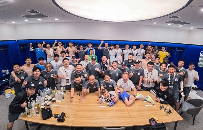 拉唐双响阿苏埃传射 申花客场4-1逆转大连英博 拉唐双响阿苏埃传射 申花客场4-1逆转大连英博