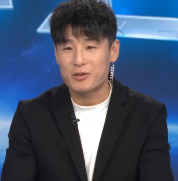 武磊评巴日战:巴西赢得别扭,日本能抗衡任何强队