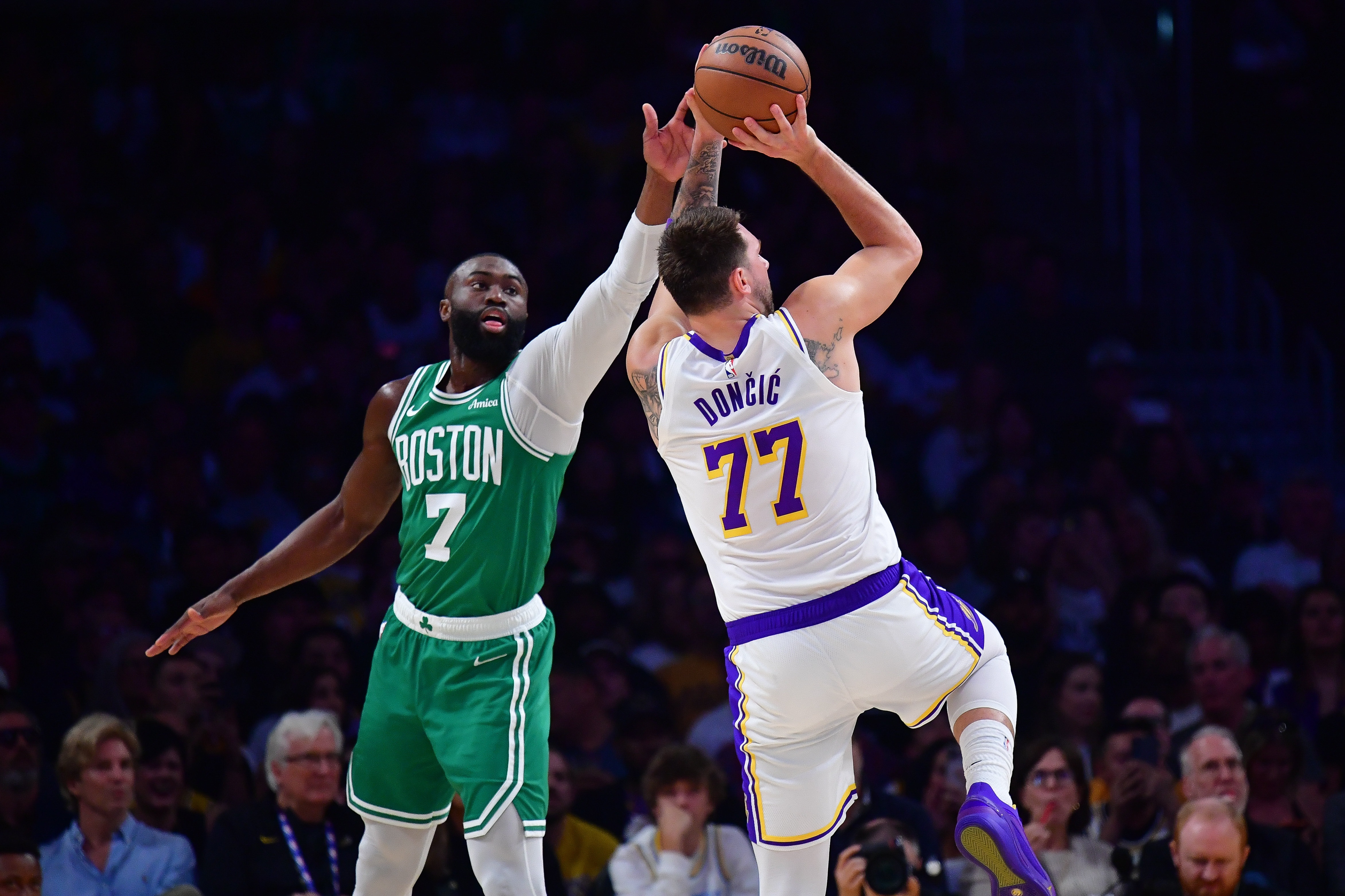 布朗换乔治:绿军复制独行侠六岁年龄差交易逻辑