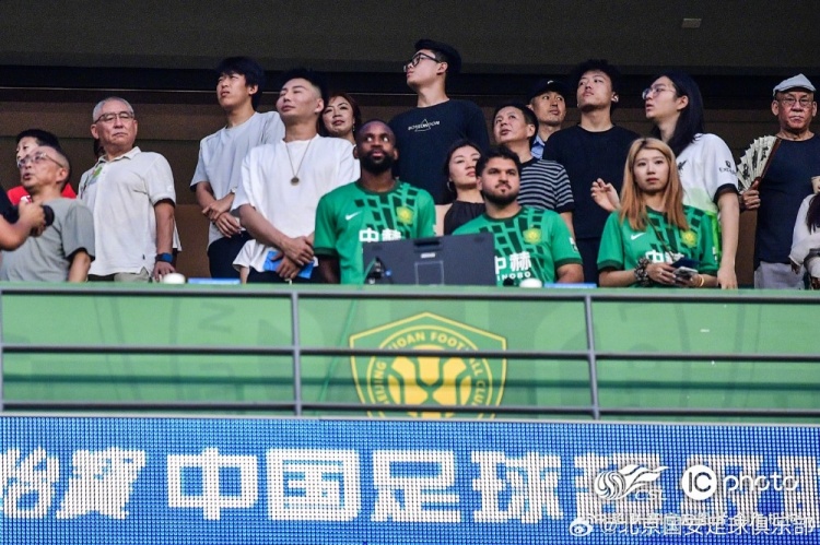 孔特长途奔袭助攻塞尔吉尼奥贴地斩,国安1-1遭辽宁铁人逼平
