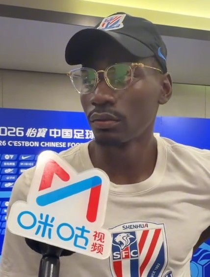 申花1-0海牛,阿苏埃:身体不适可坚持,新教练组要求整体性
