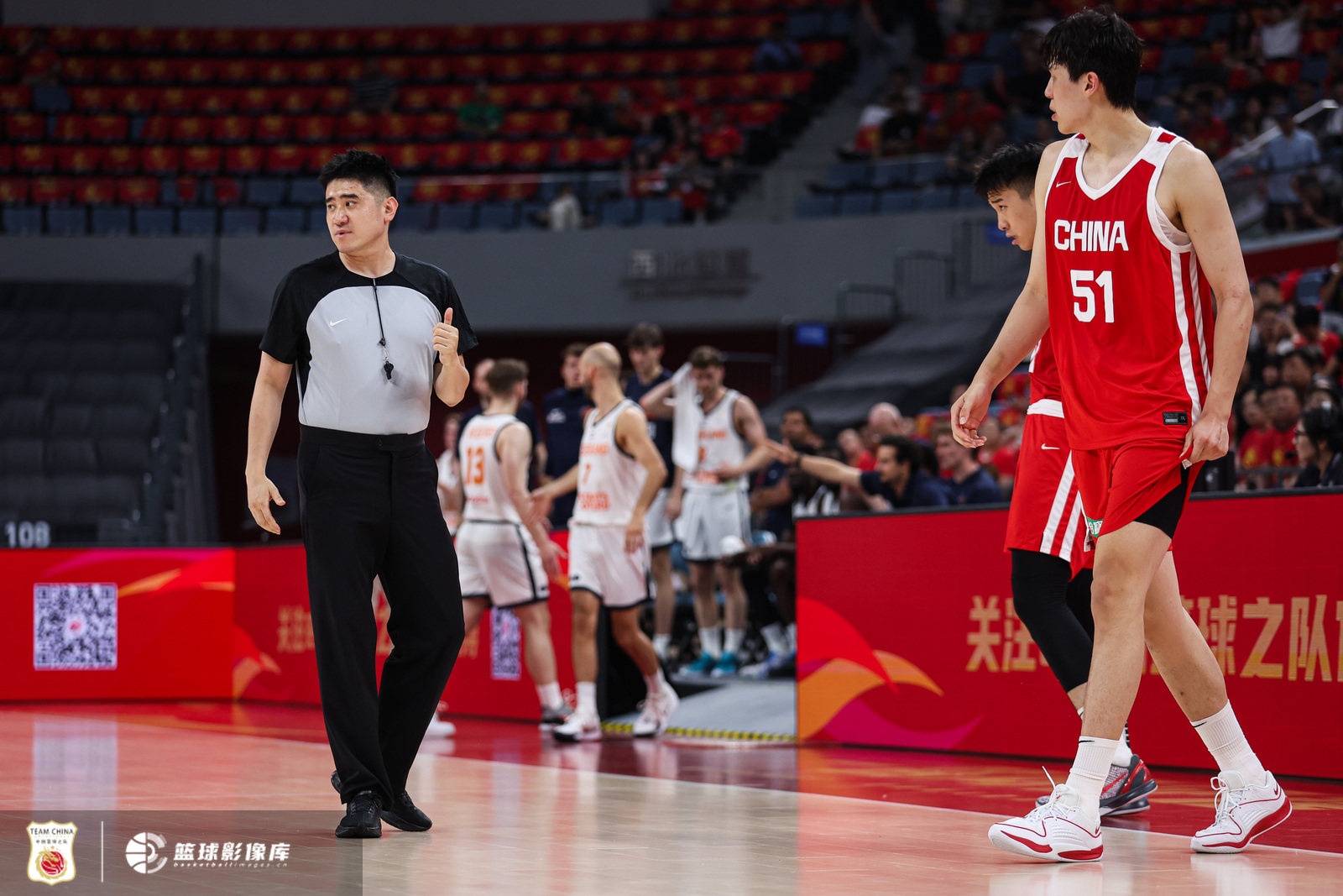 郭士强:杨瀚森首日归队,10天磨合定成败