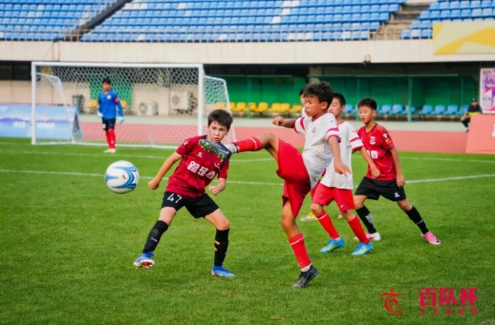 普及U12博文一队登顶先农坛 百队杯三赛区同日收官 普及U12博文一队登顶先农坛 百队杯三赛区同日收官