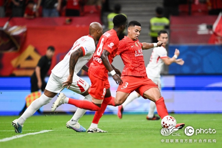 上海海港2-1青岛海牛,下一场海港队将客场对阵深圳新鹏城队