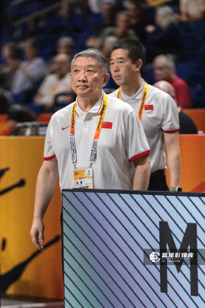 杨毅:中国女篮打进前八已完成世界杯任务 宫鲁鸣又赢得2年的时间